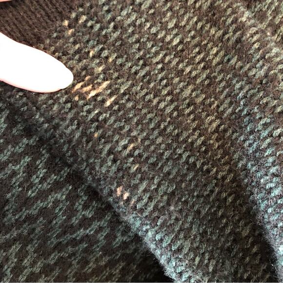 Cabi Fireside green and black cardigan sweater size Small #3015 - Picture 14 of 16